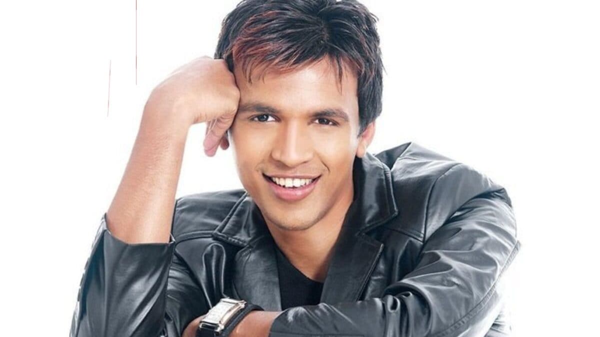 Singer Abhijeet Sawant recalls his early financial struggles in Mumbai prior to winning Indian Idol Season 1.